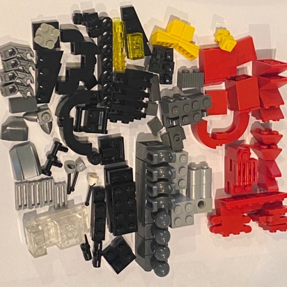 LEGO 3 in 1 Creator Rescue Robot Dog 5764 Bricks & Instruction Manuals - Picture 8 of 13